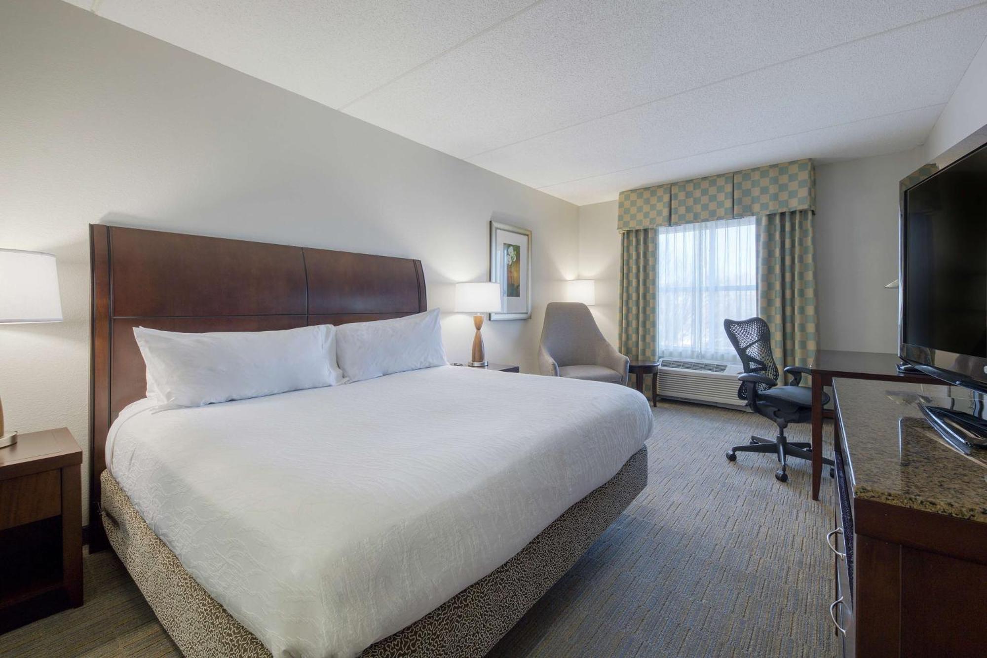 Hilton Garden Inn Durham Southpoint Ngoại thất bức ảnh