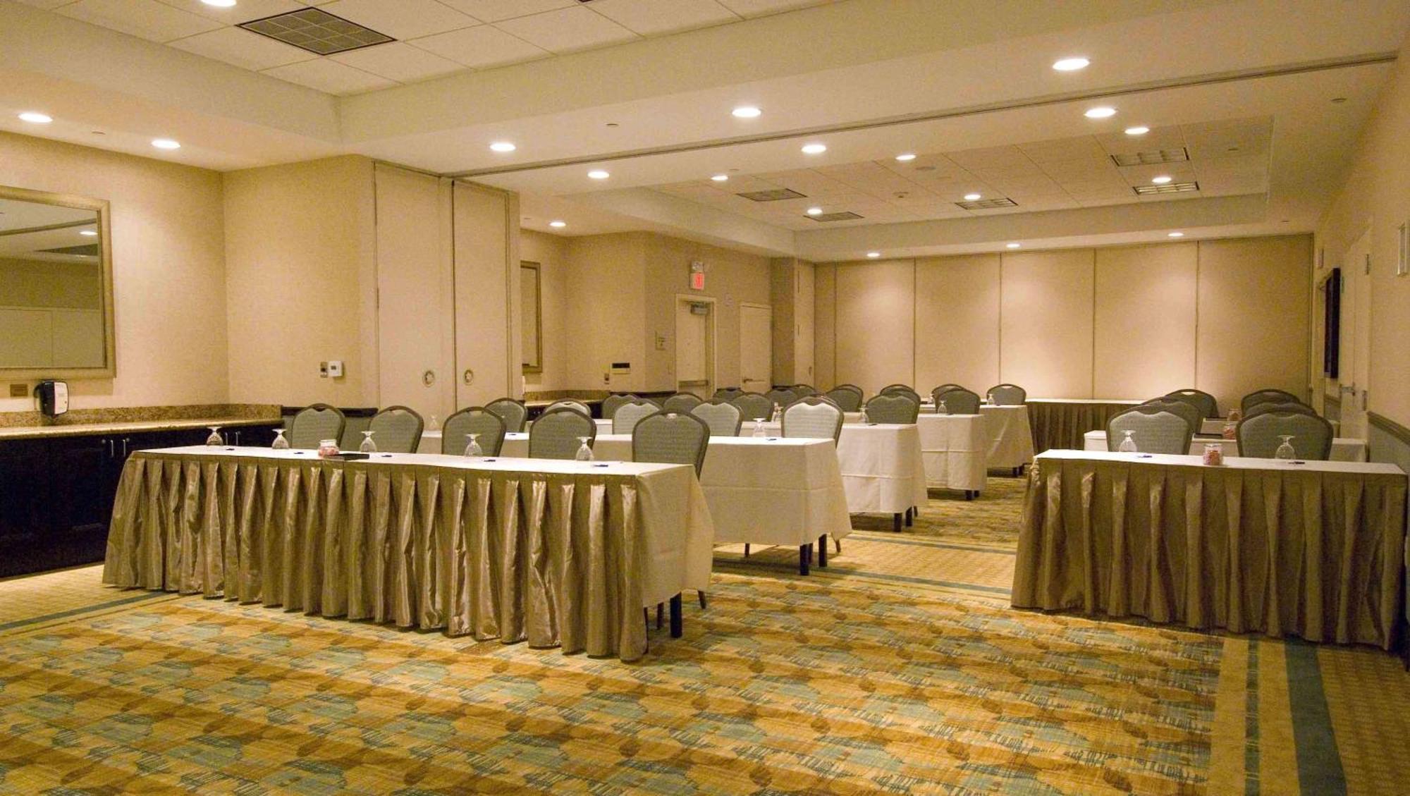 Hilton Garden Inn Durham Southpoint Ngoại thất bức ảnh