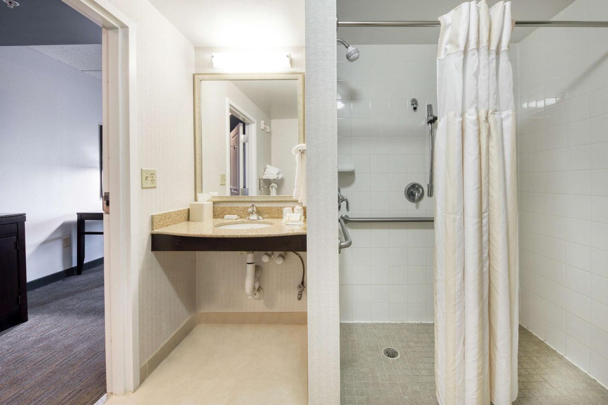 Hilton Garden Inn Durham Southpoint Ngoại thất bức ảnh